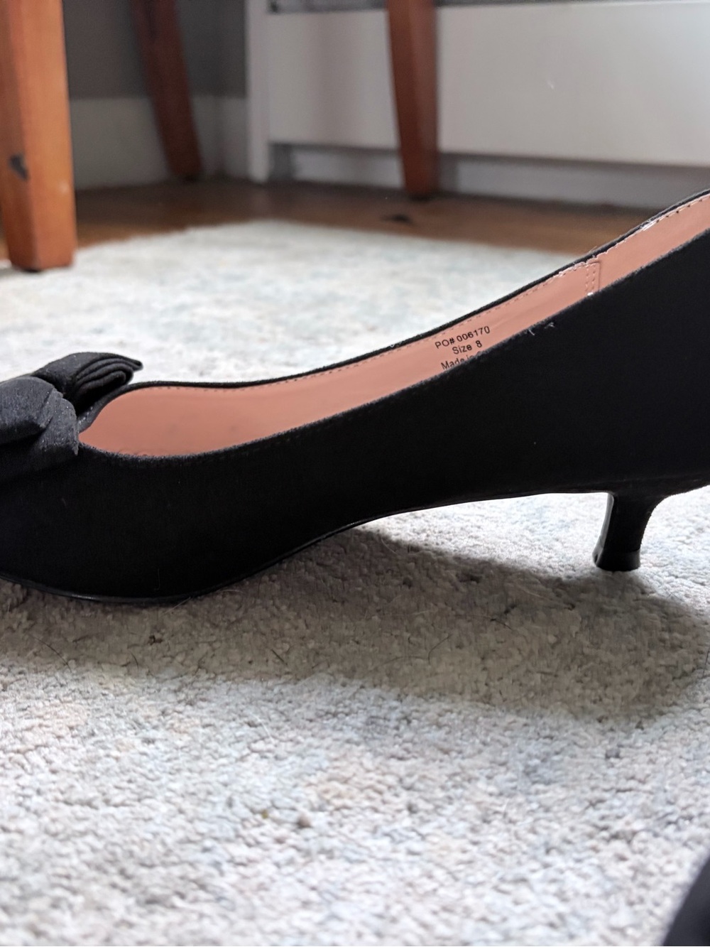 Journee Collection Black Pointed Toe Bow Flats - Classic Chic - Picture 3 of 3
